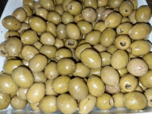 Drylowane zielone oliwki w zalewie 250g.