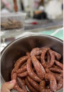 Kiełbasa Merguez z pistacją